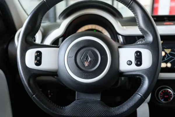 Renault Twingo E-Tech Techno 80 Urban Range 24
