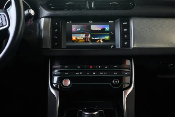 Jaguar XF 2.0 D R-Sport Aut. 62