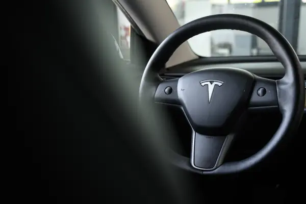 Tesla Model 3 Standard Range Plus RWD 38