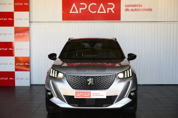 Peugeot e-2008 50 kWh GT Pack 11