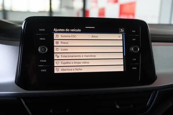 Volkswagen T-Roc 1.0 TSI Life 42