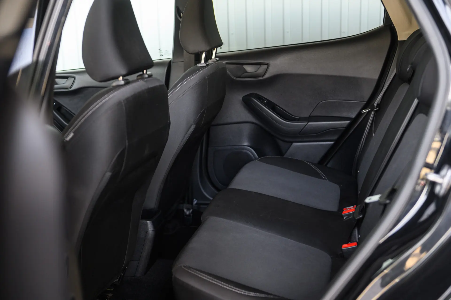 Ford Fiesta 1.0 EcoBoost Trend Connected 28