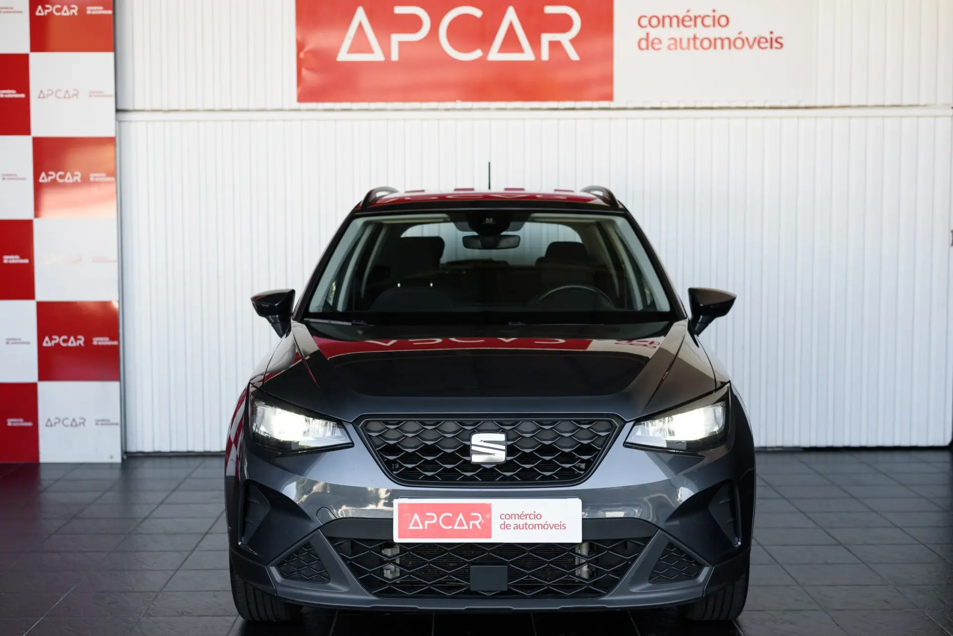 SEAT Arona 1.0 TSI Reference 8