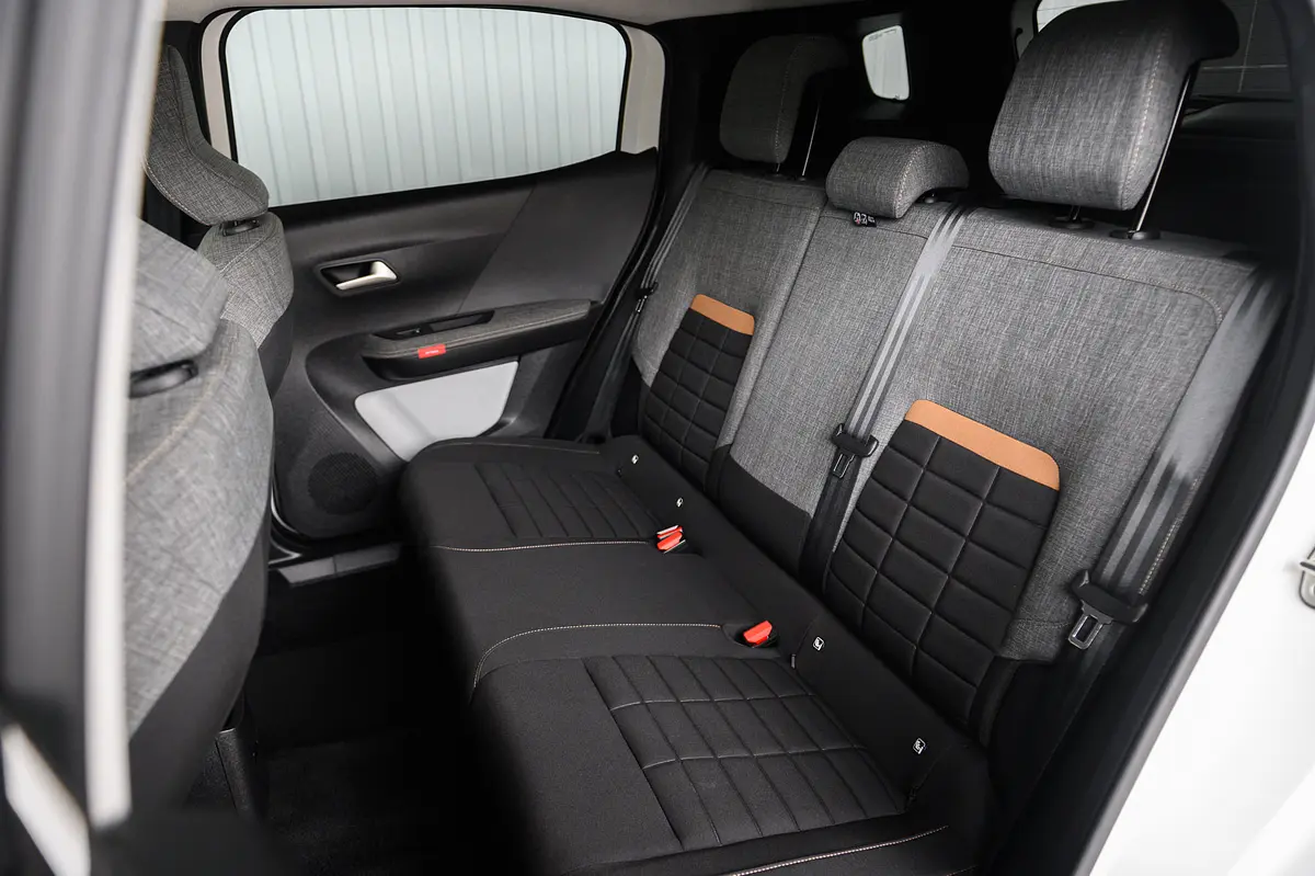 Citroen C3 Aircross 1.2 PureTech Plus 46