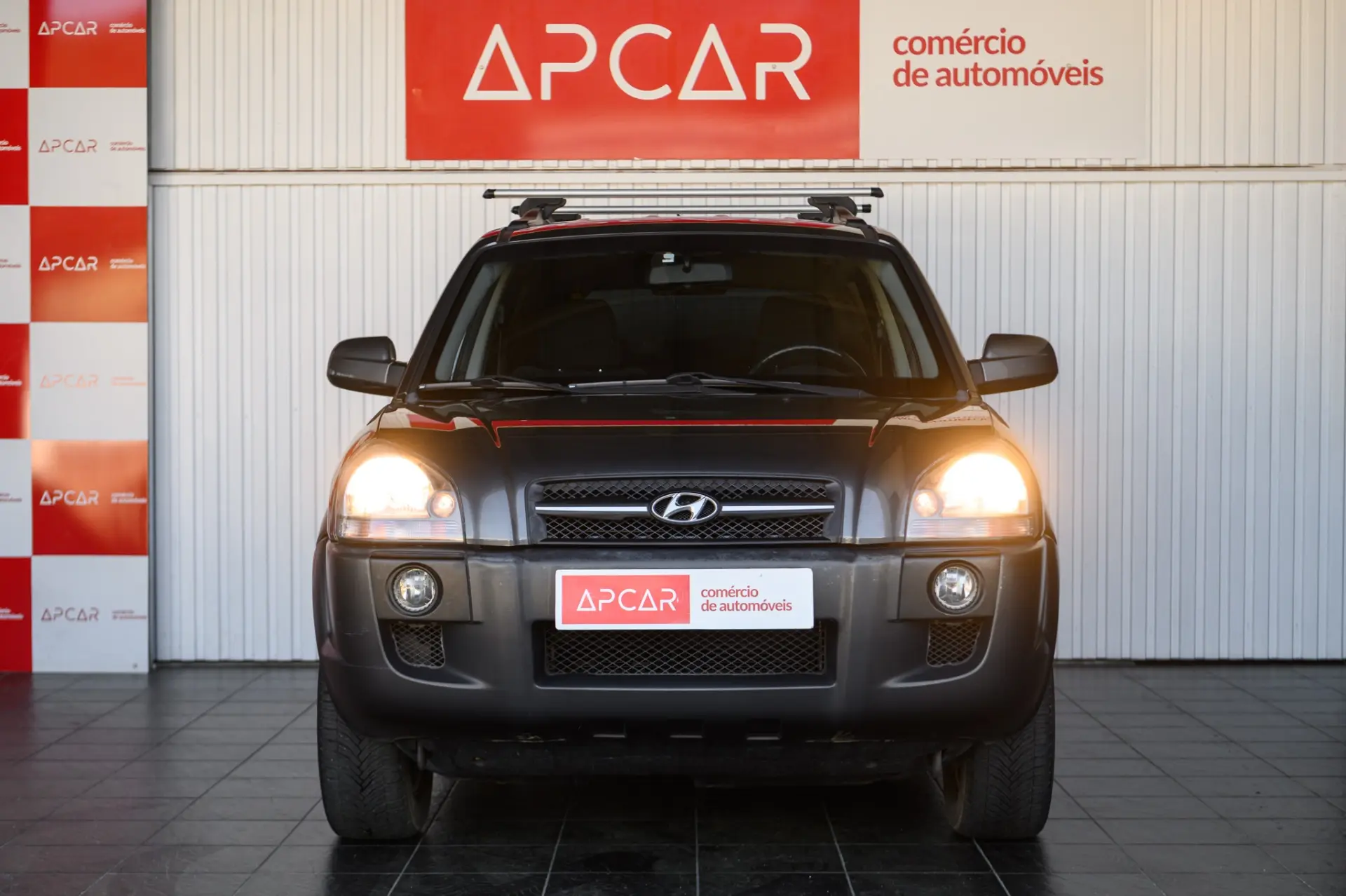 Hyundai Tucson 2.0 2WD GLS 9