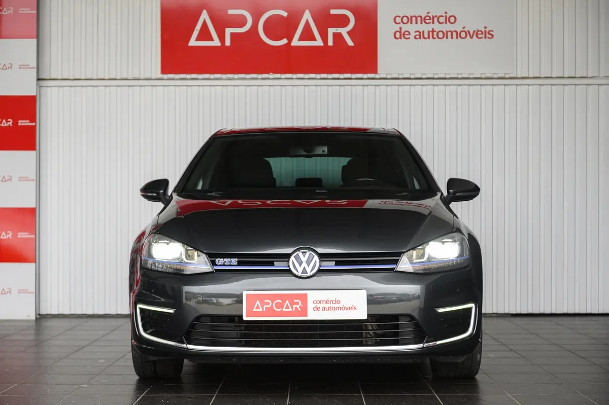 Volkswagen Golf 1.4 GTE Plug-in-Hybrid DSG 8