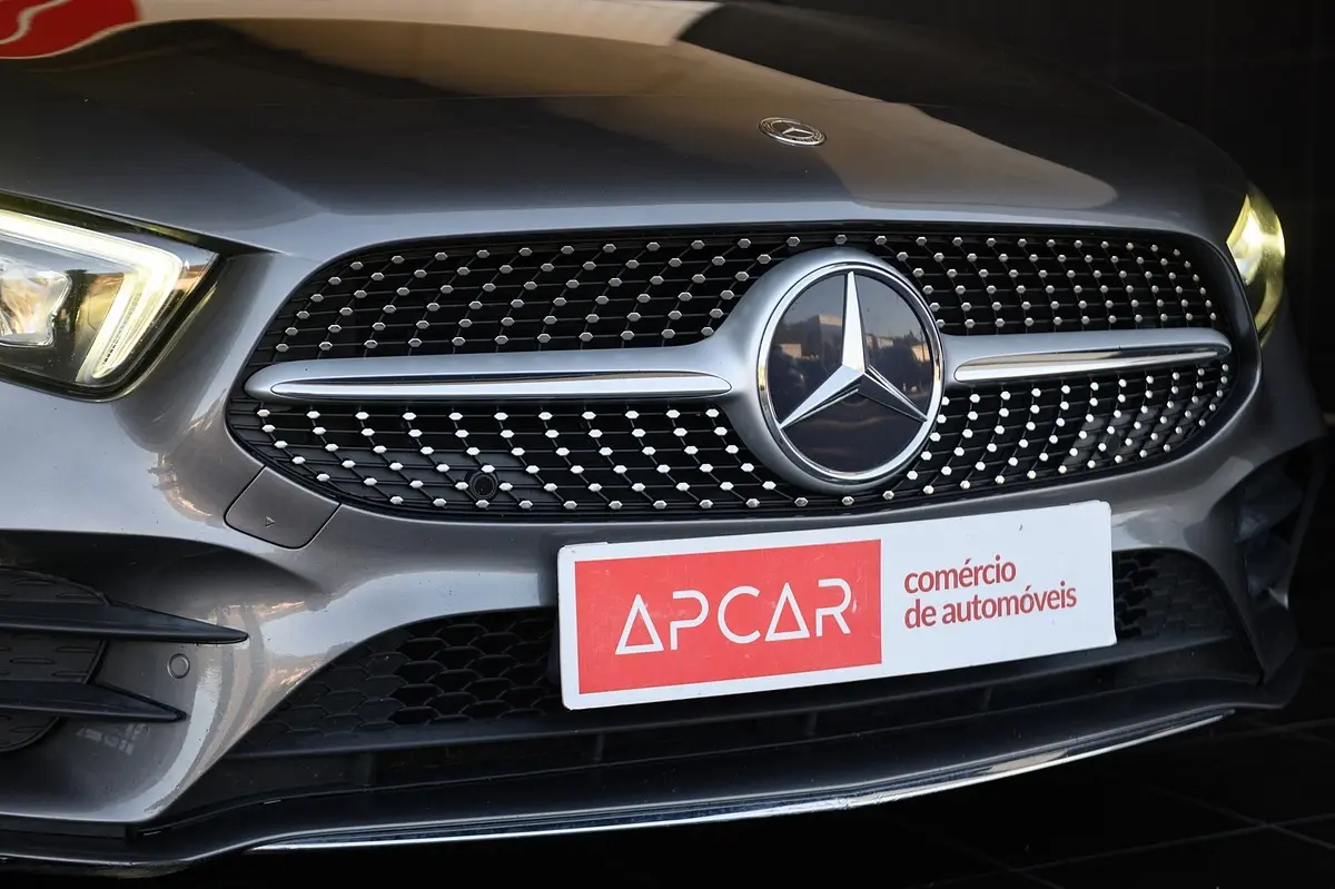 Mercedes-Benz A 180 Limousine d AMG Line Aut. 15