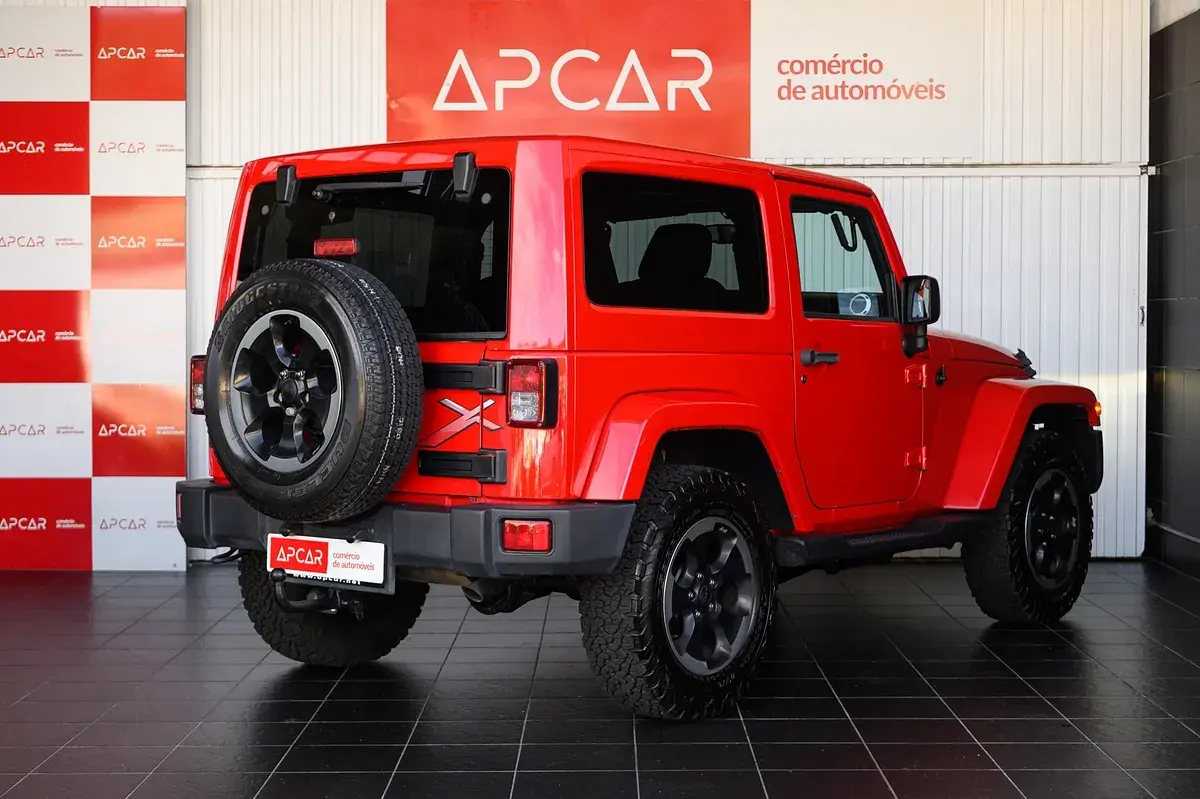 Jeep Wrangler 2.8 CRD Auto Sport 3