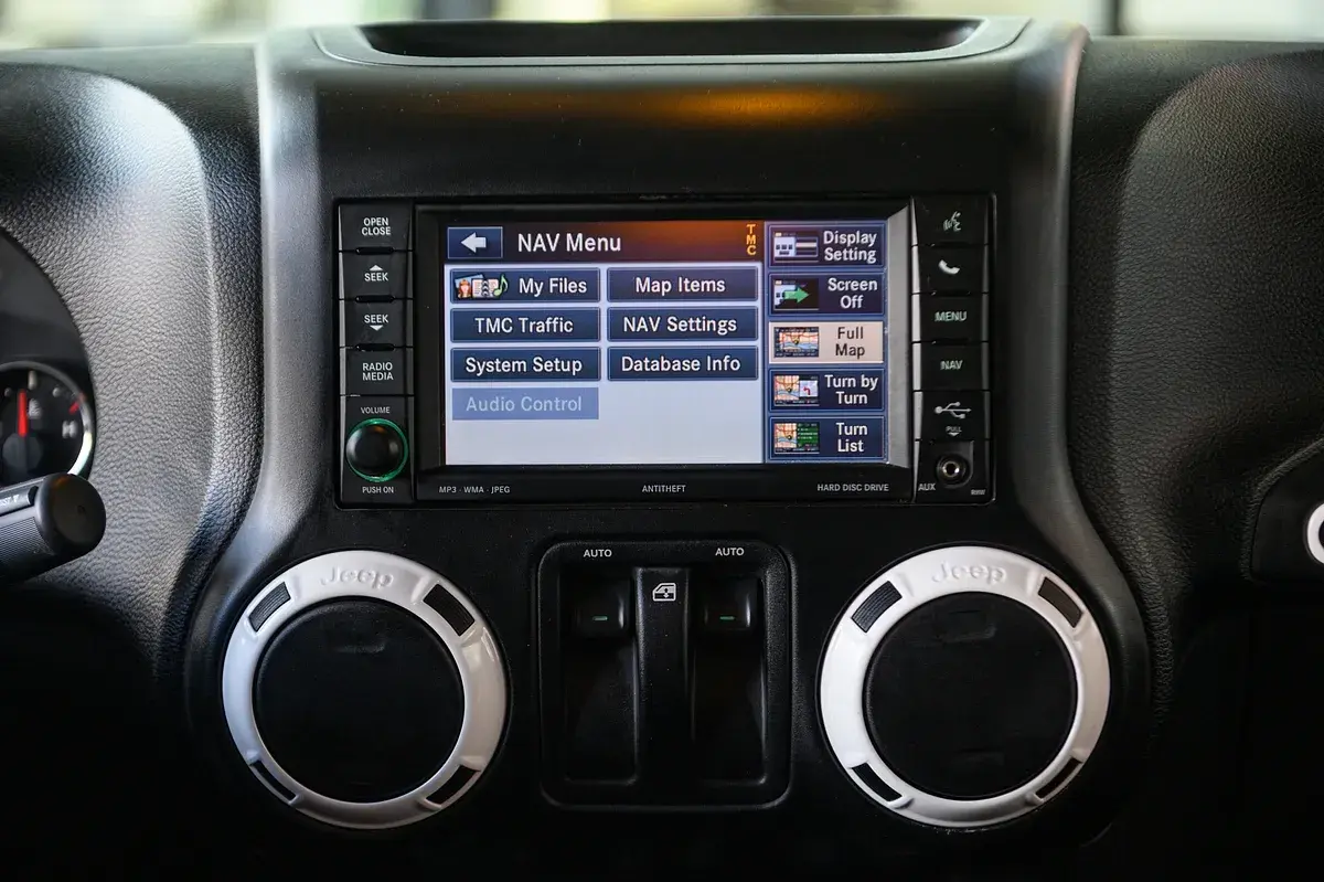 Jeep Wrangler 2.8 CRD Auto Sport 42