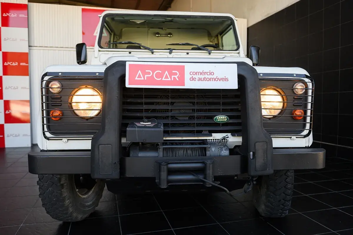 Land Rover Defender 90 SW 2.5 Td5 E 15