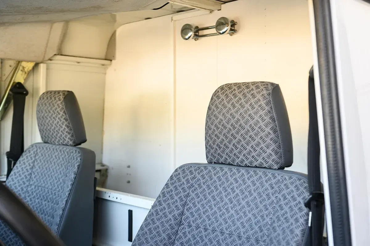 Land Rover Defender 90 SW 2.5 Td5 E 28