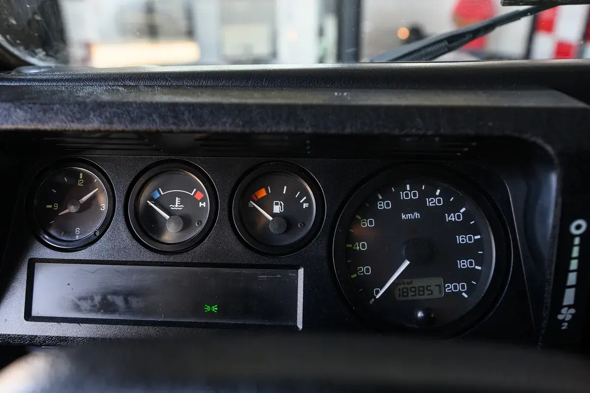 Land Rover Defender 90 SW 2.5 Td5 E 35