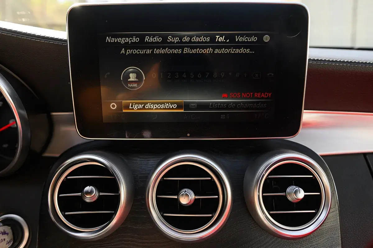 Mercedes-Benz C 220 d Coupe 4Matic 9G-TRONIC AMG Line 53