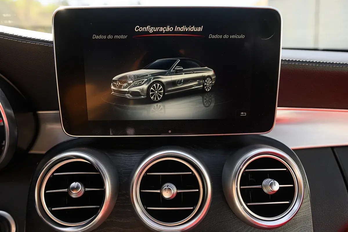 Mercedes-Benz C 220 d Coupe 4Matic 9G-TRONIC AMG Line 55