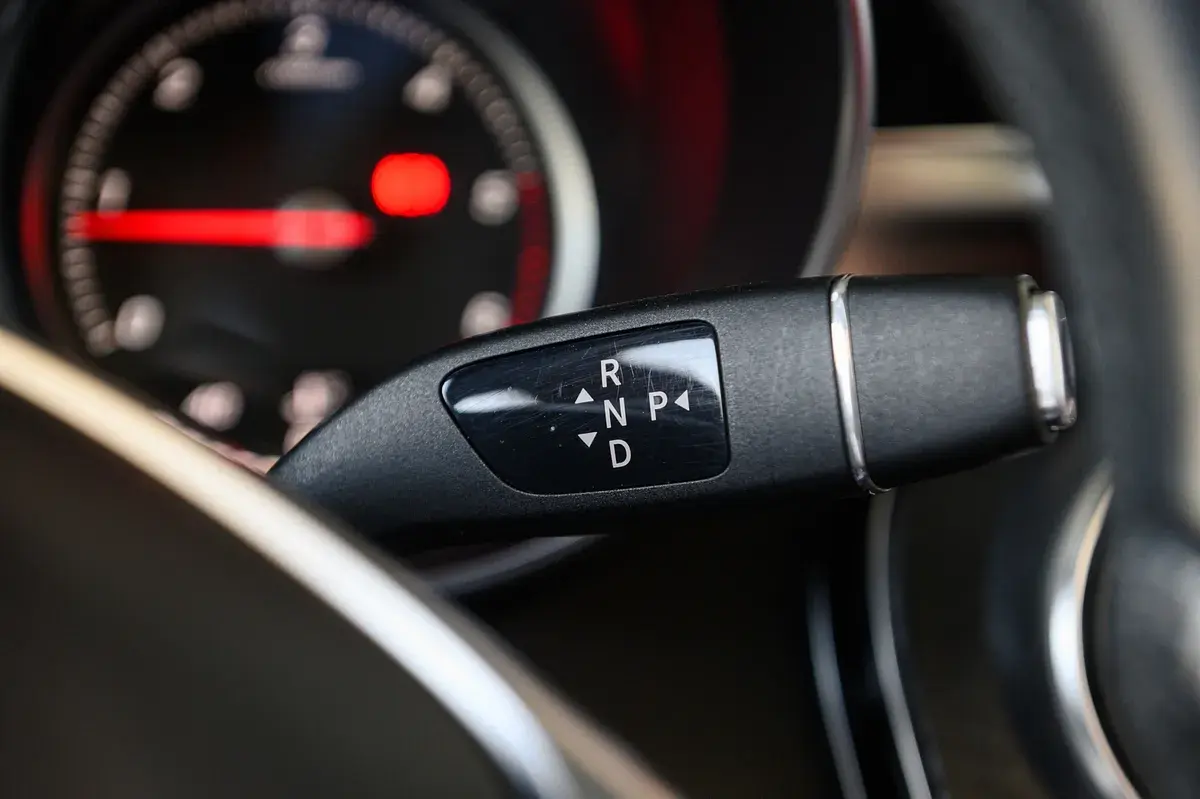 Mercedes-Benz C 220 d Coupe 4Matic 9G-TRONIC AMG Line 65