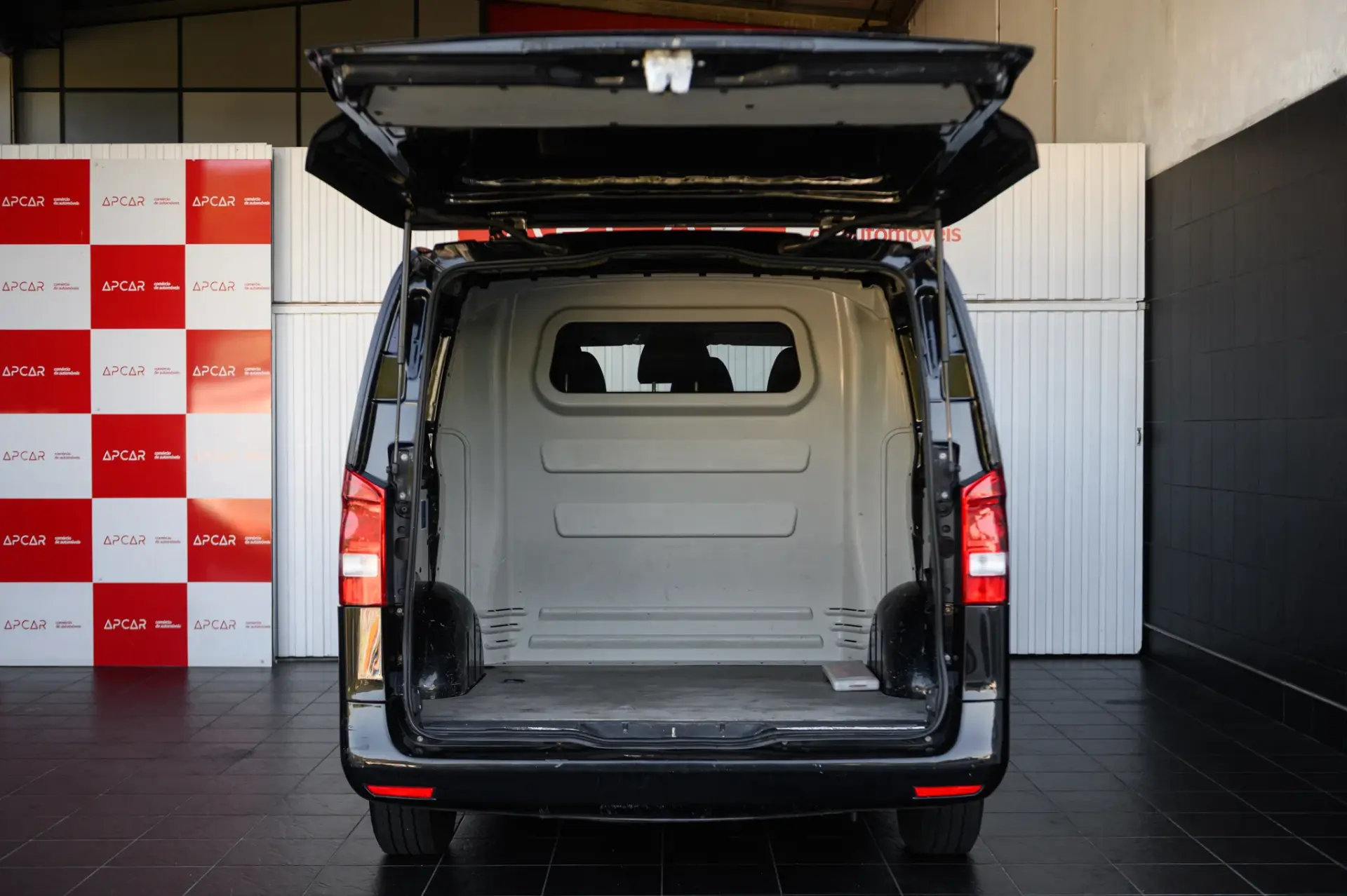 Mercedes-Benz Vito Tourer 114 CDi/32 Aut. 16