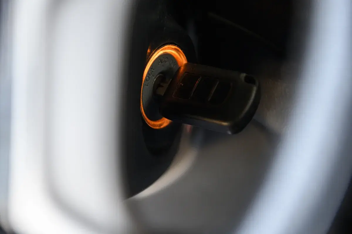 Mitsubishi L200 2.4 DI-D CD Invite Space Cab 3L 4WD 33