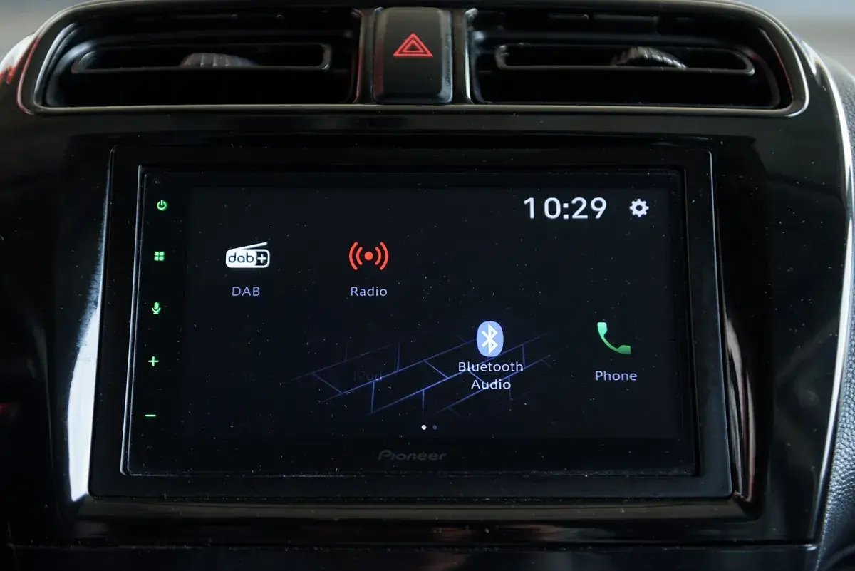 Mitsubishi Space Star 1.2 Connect Edition 22