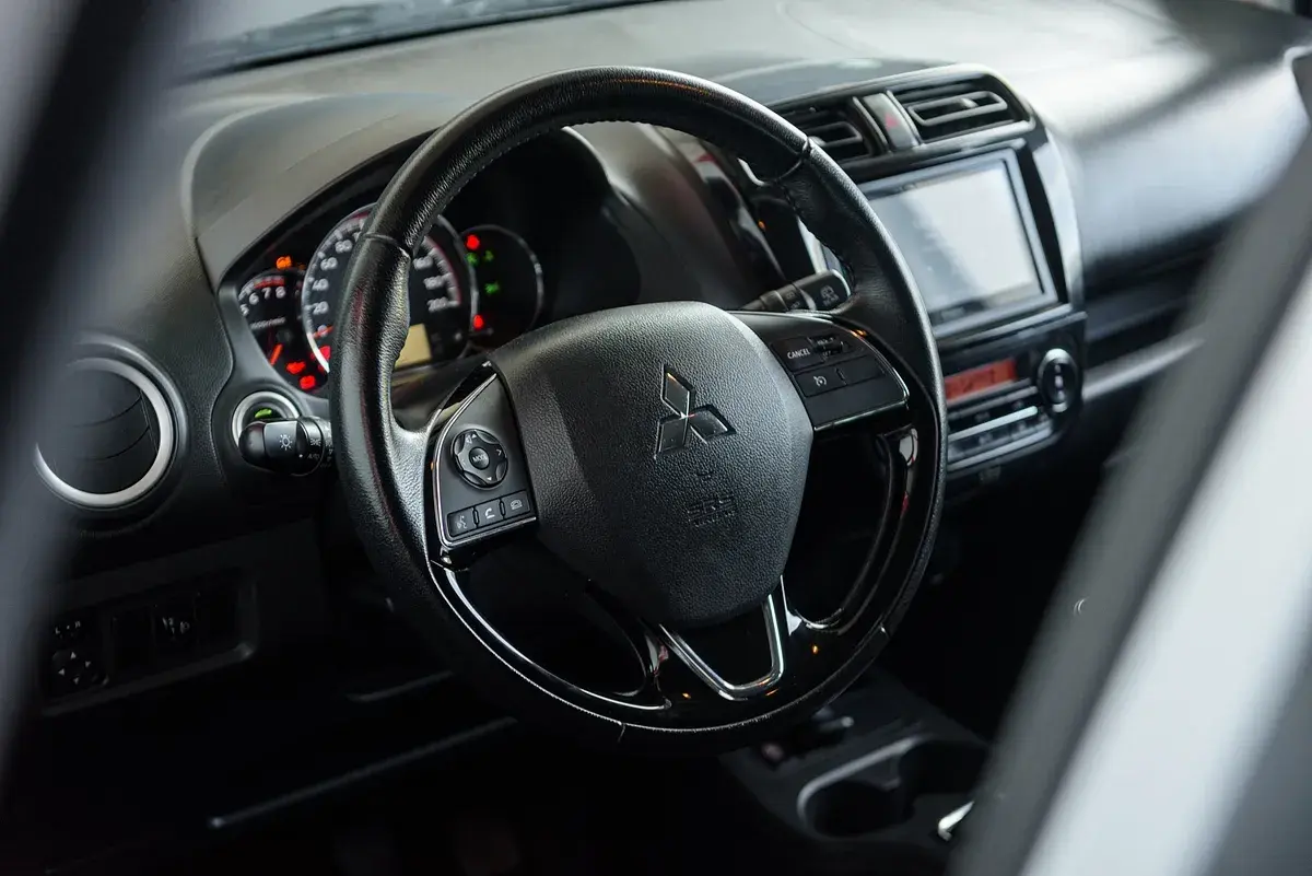 Mitsubishi Space Star 1.2 Connect Edition 42