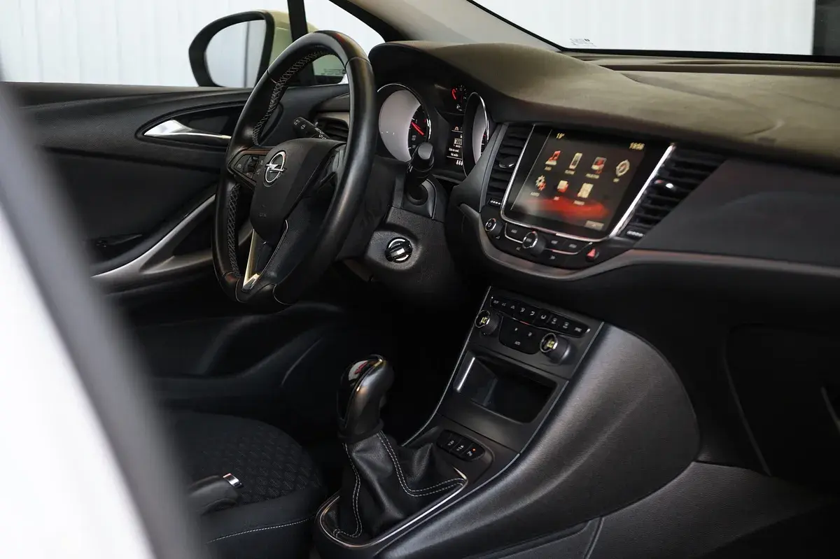 Opel Astra Sports Tourer 1.6 CDTI Ecotec Edition S/S 25