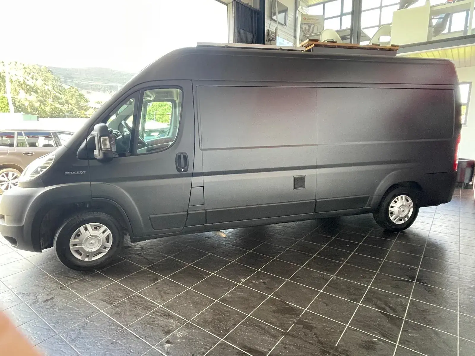 Peugeot Boxer 2.2 HDi 333 L2H2 4
