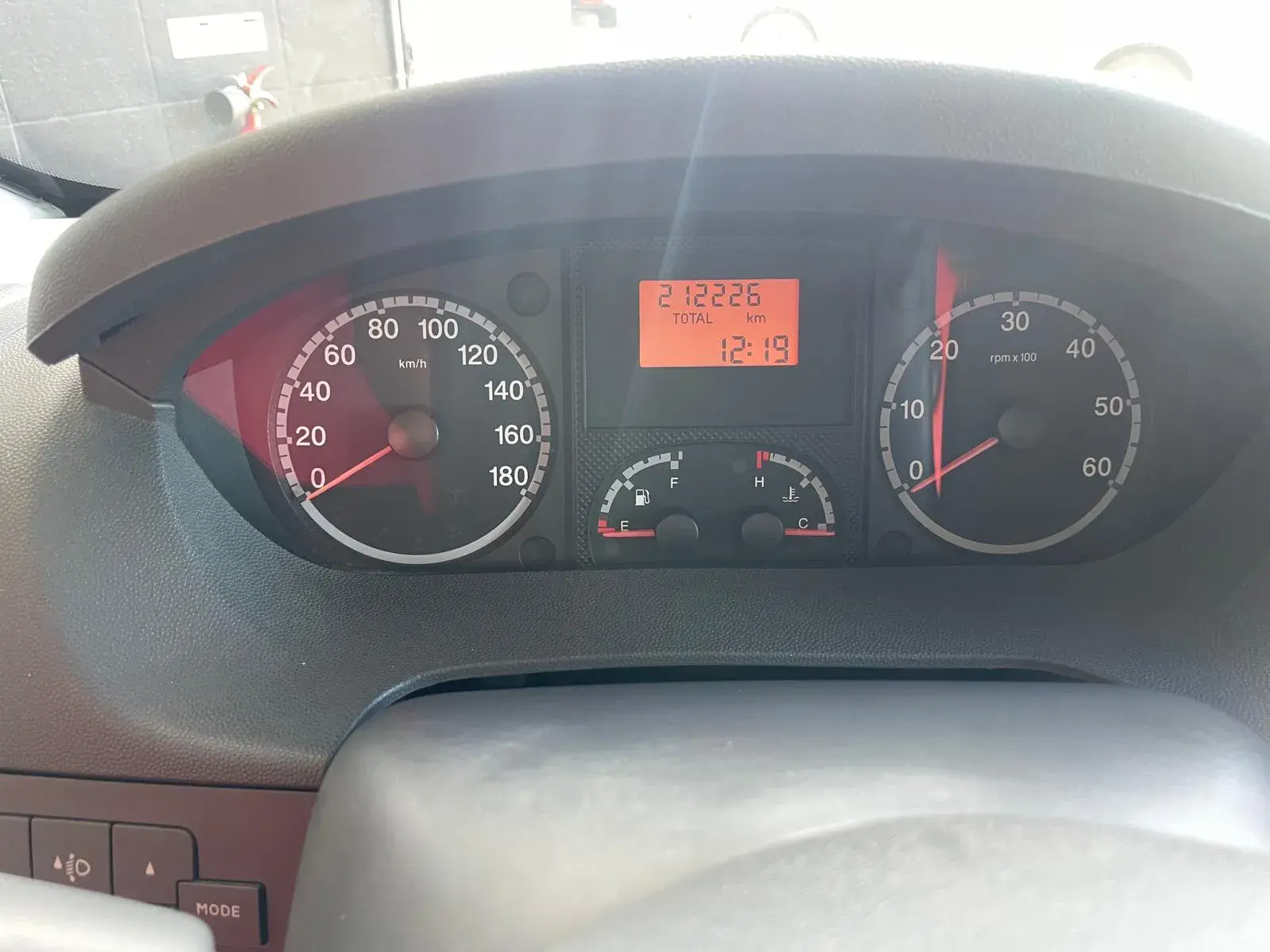 Peugeot Boxer 2.2 HDi 333 L2H2 10