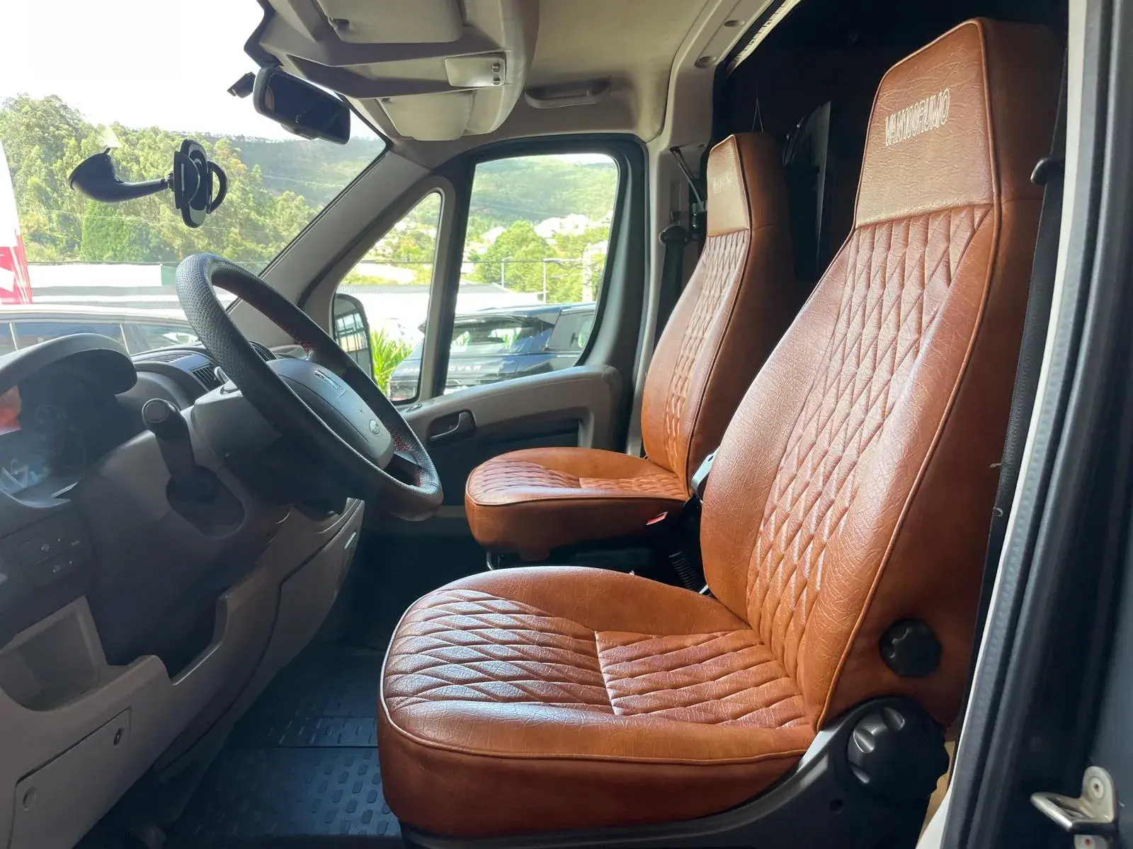 Peugeot Boxer 2.2 HDi 333 L2H2 11