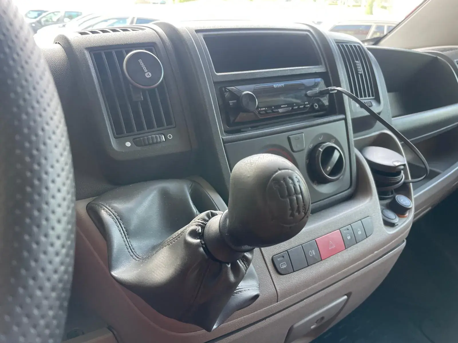 Peugeot Boxer 2.2 HDi 333 L2H2 13