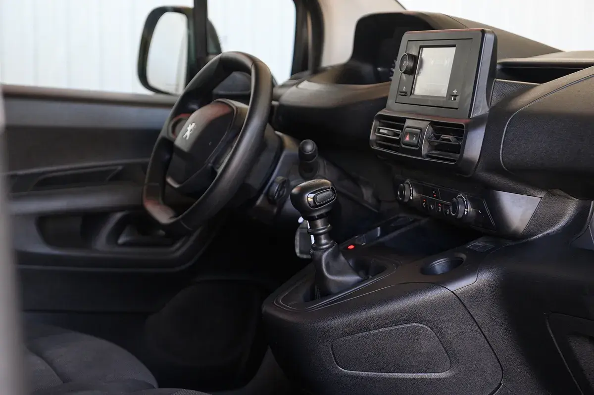 Peugeot Partner 1.5 BlueHDi Pro Longa 25