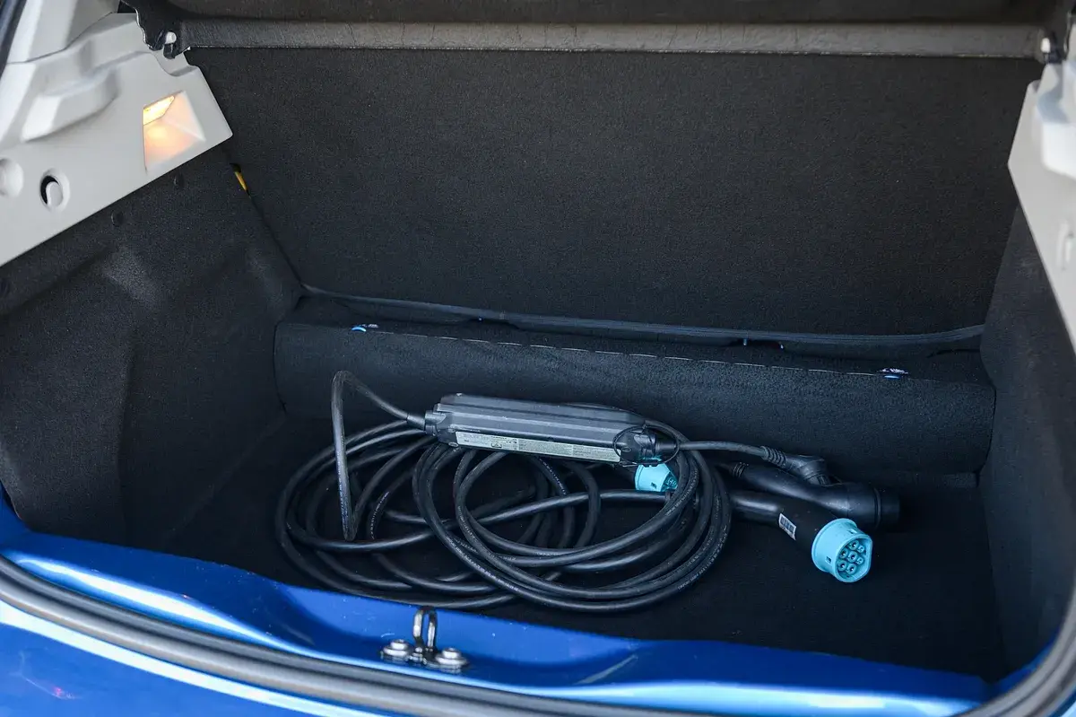 Renault Zoe R90 LIFE 40KWH 18