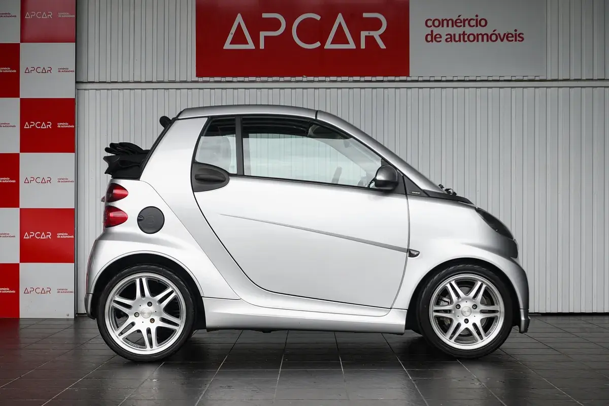 Smart Fortwo Cabrio 1.0 T Brabus Xclusive 2
