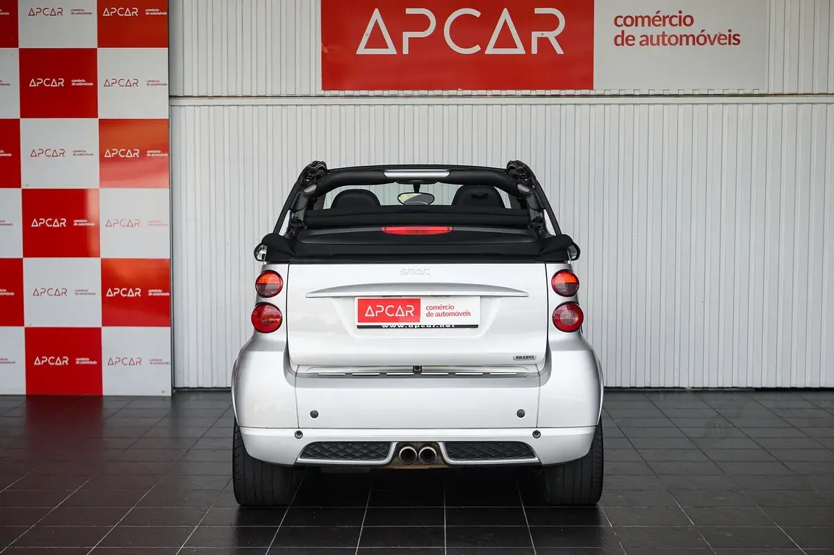 Smart Fortwo Cabrio 1.0 T Brabus Xclusive 13