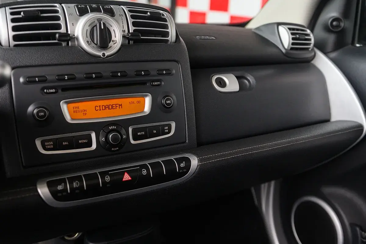 Smart Fortwo Cabrio 1.0 T Brabus Xclusive 33