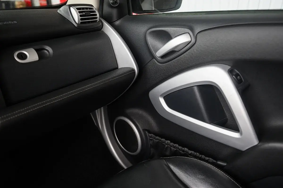 Smart Fortwo Cabrio 1.0 T Brabus Xclusive 34