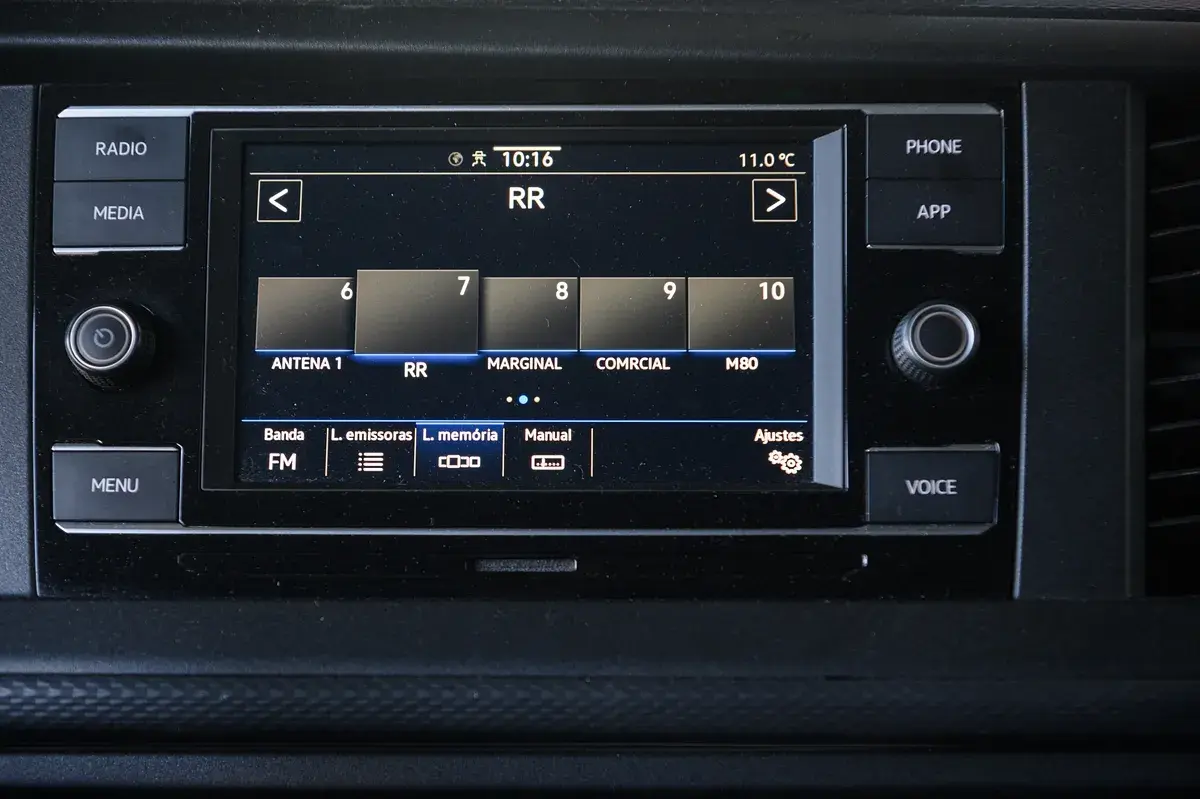 Volkswagen Caravelle 2.0 TDi CD Longa Extra AC 47