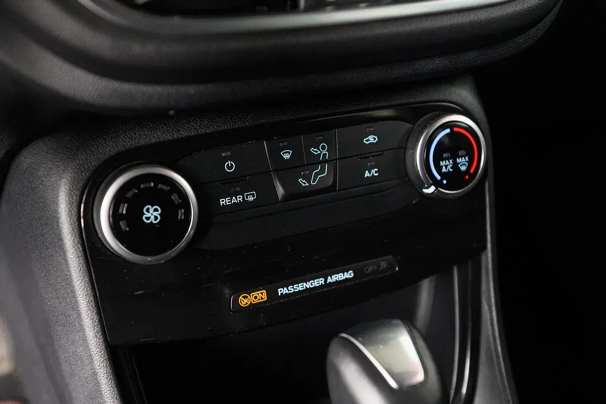 Ford Puma 1.0 EcoBoost MHEV ST-Line Aut. 37