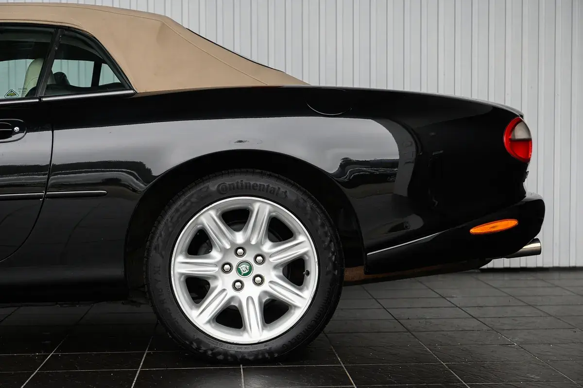 Jaguar XK XK8 4.0 Convertible Sport 9