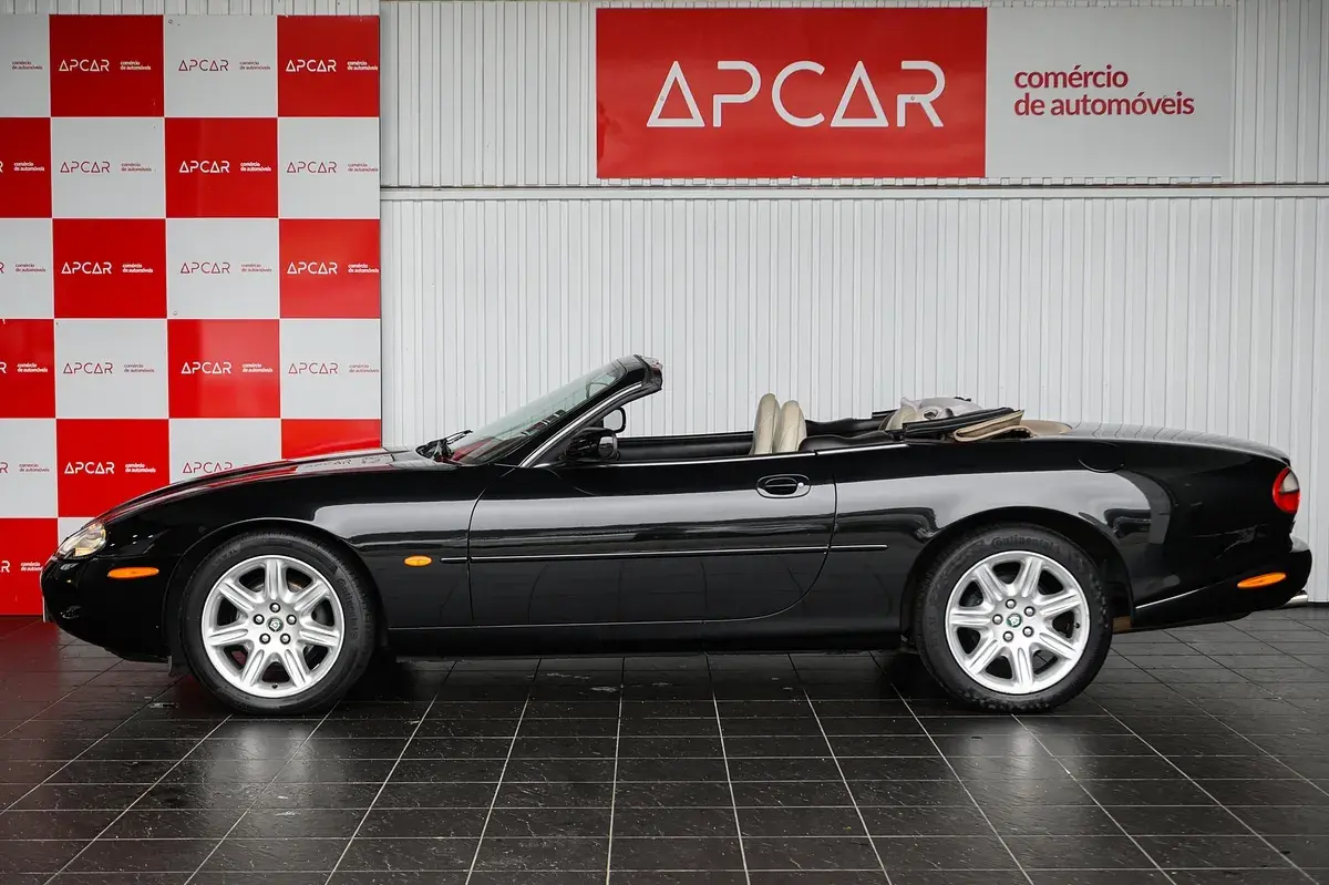 Jaguar XK XK8 4.0 Convertible Sport 15