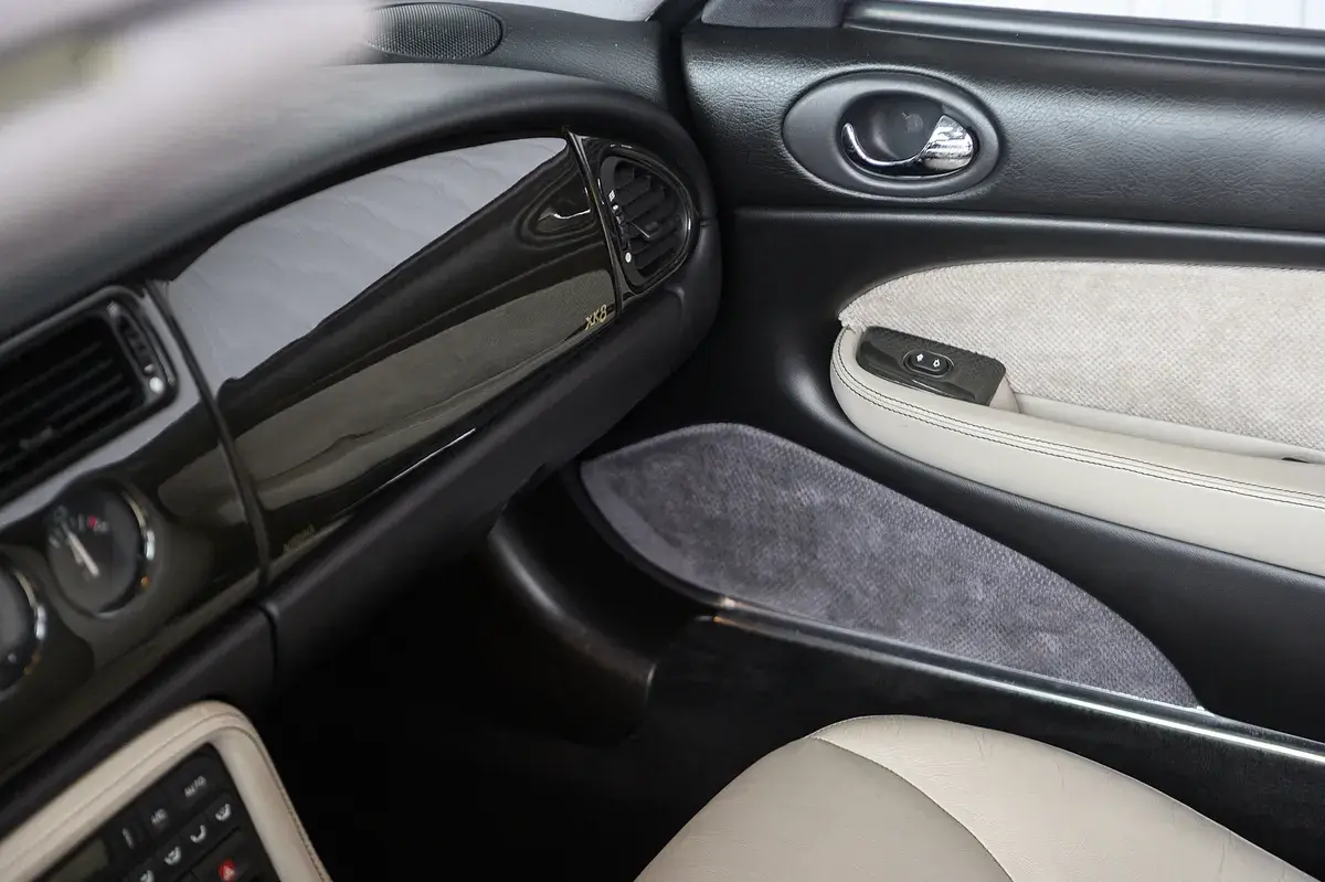 Jaguar XK XK8 4.0 Convertible Sport 25