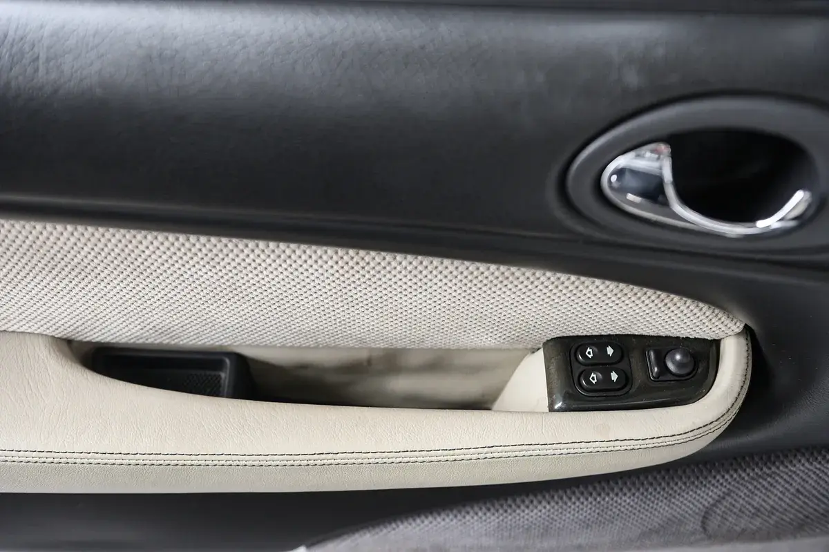 Jaguar XK XK8 4.0 Convertible Sport 27