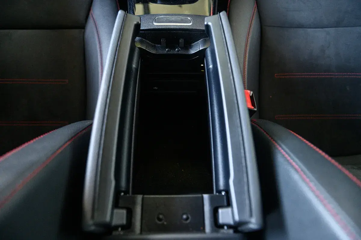 Mercedes-Benz A 180 d AMG Line Aut. 42