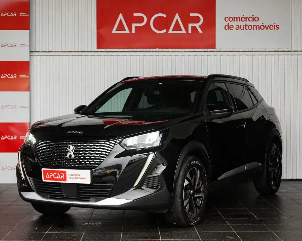 Peugeot 2008 1.2 PureTech Allure Pack 6