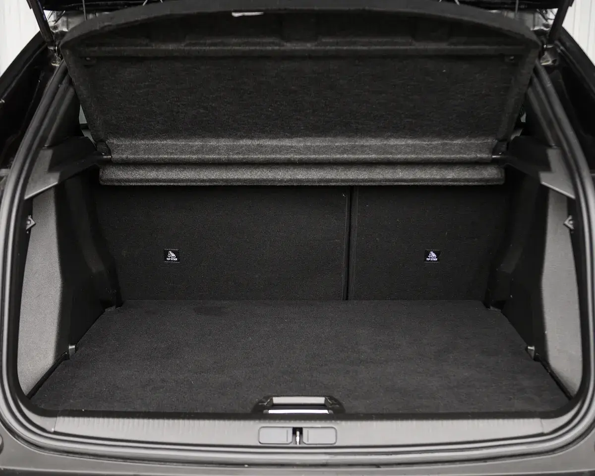 Peugeot 2008 1.2 PureTech Allure Pack 20