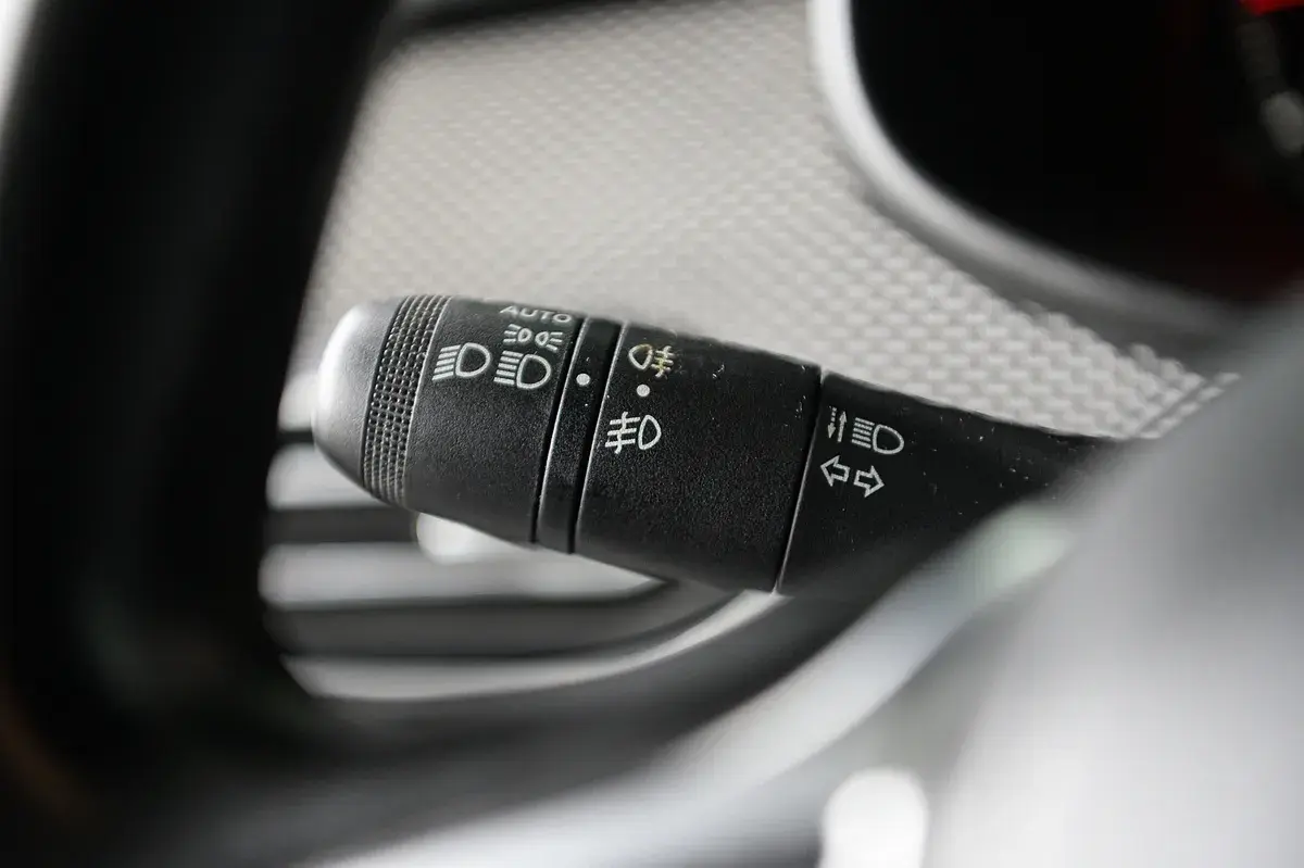 Dacia Jogger 1.0 TCe Essential 7L 36