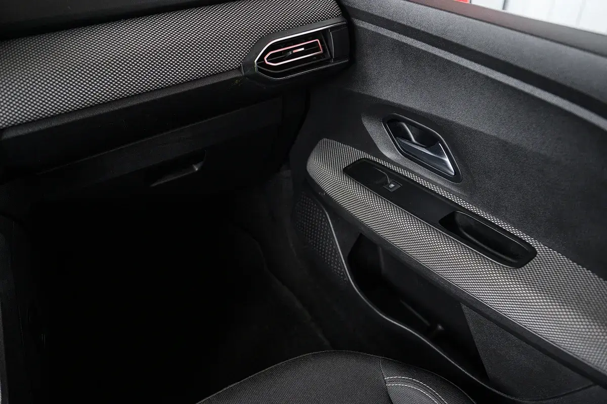 Dacia Jogger 1.0 TCe Essential 7L 51