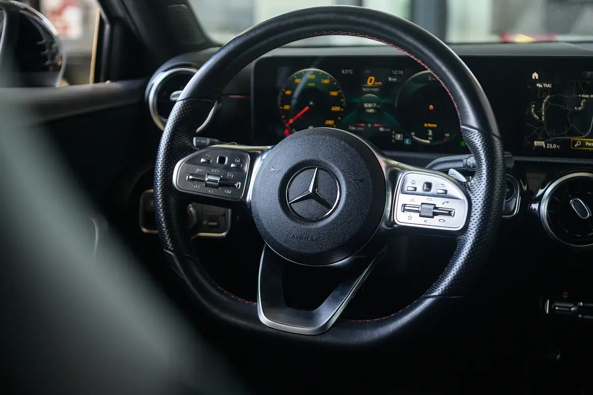 Mercedes-Benz A 180 d AMG Line Aut. 45