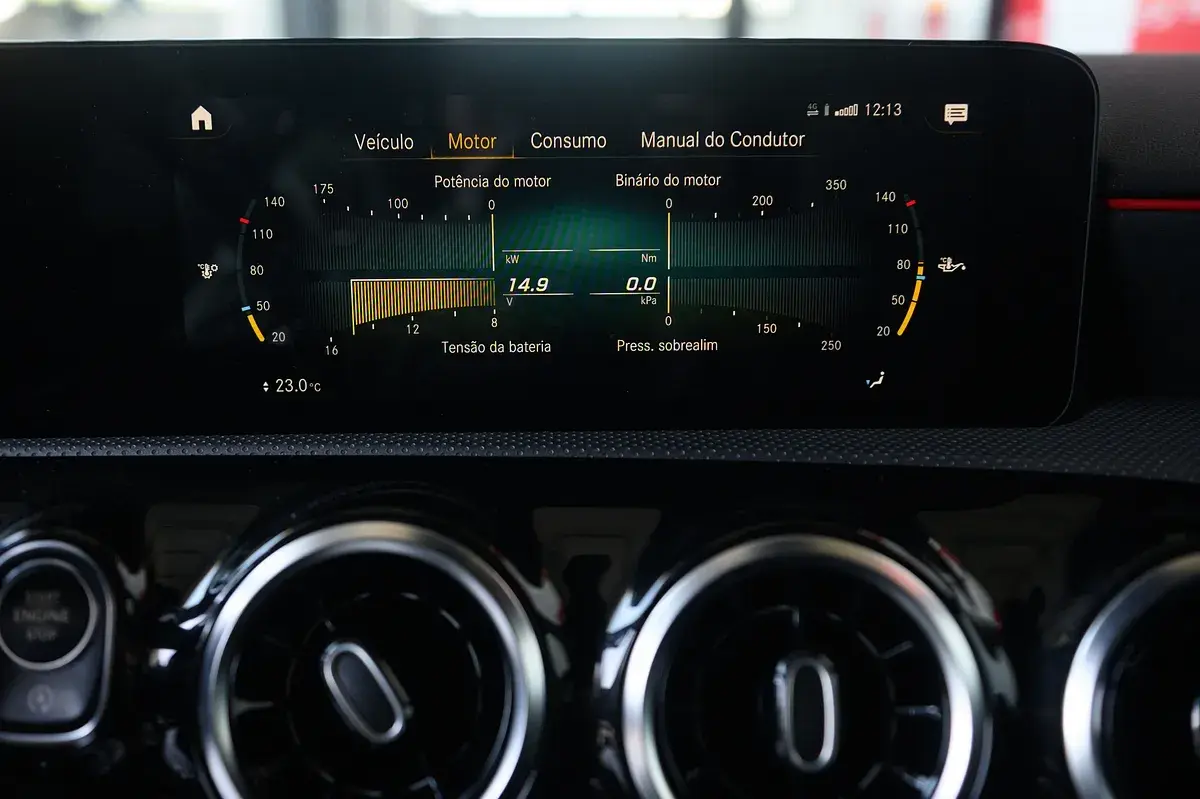 Mercedes-Benz A 180 d AMG Line Aut. 55