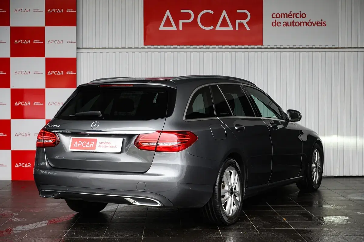 Mercedes-Benz C 200 d Business Solutions 3