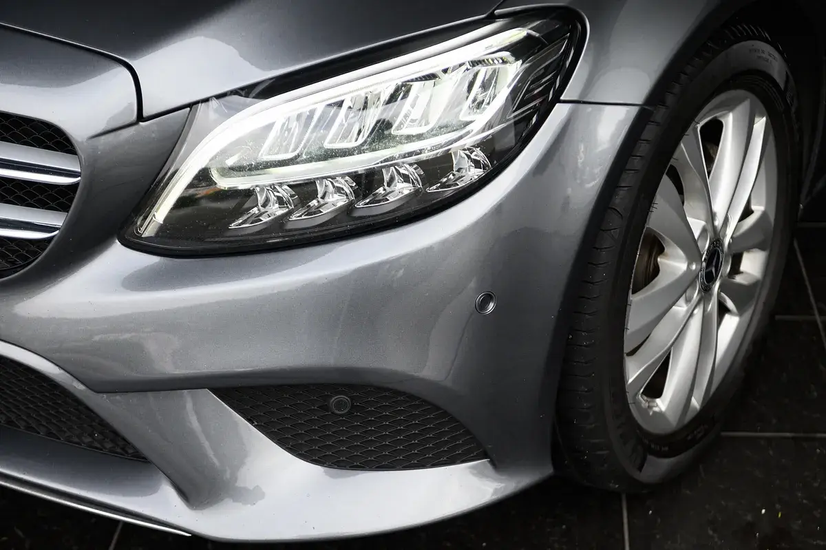 Mercedes-Benz C 200 d Business Solutions 12