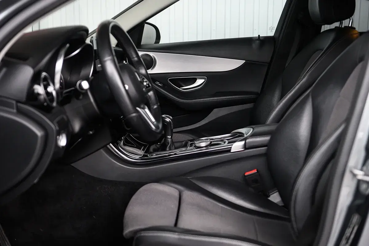 Mercedes-Benz C 200 d Business Solutions 35